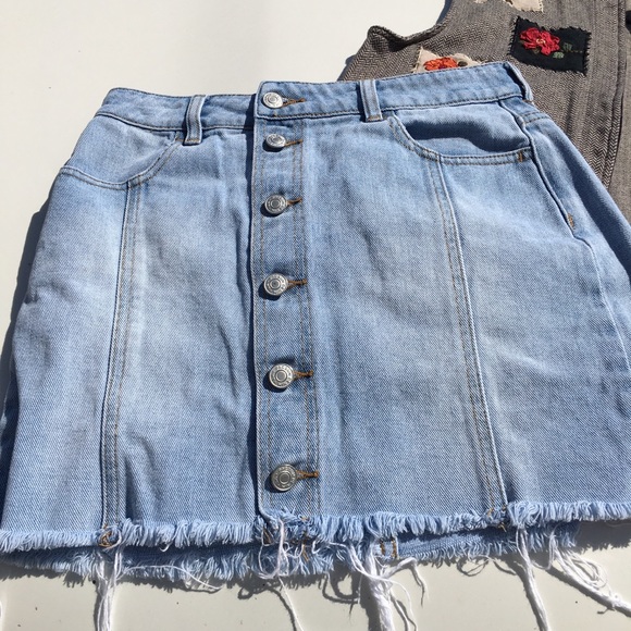 Pac Sun Los AngelesFringe button up jean skirt - Picture 3 of 7